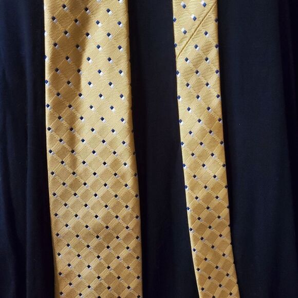 Jos A Bank Yellow, Blue, & White Silk Tie - Picture 3 of 5
